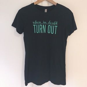 NEVER WORN | DANCE TEE M